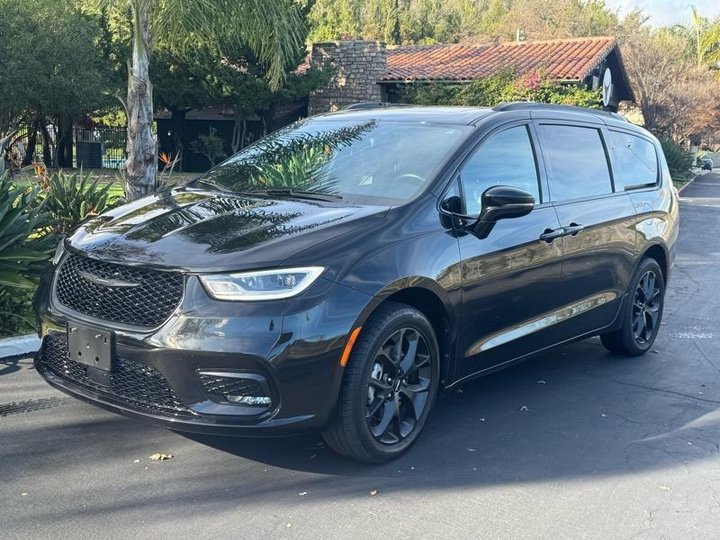 2021 Chrysler Pacifica for sale in NOVATO