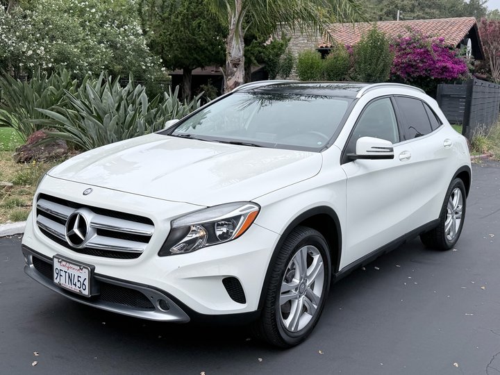 2015 MERCEDES GLA 250 4MATIC for sale in NOVATO