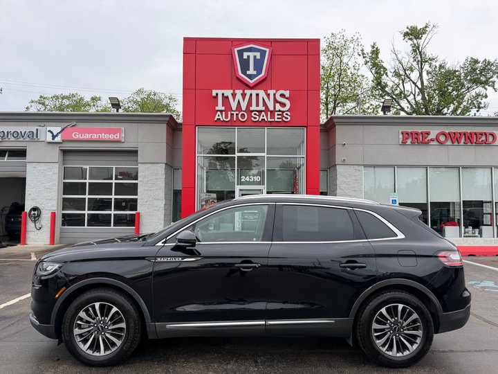 2023 LINCOLN NAUTILUS for sale in DETROIT