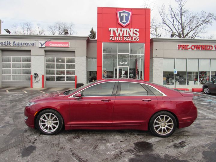 RED, 2013 LINCOLN MKZ Image 