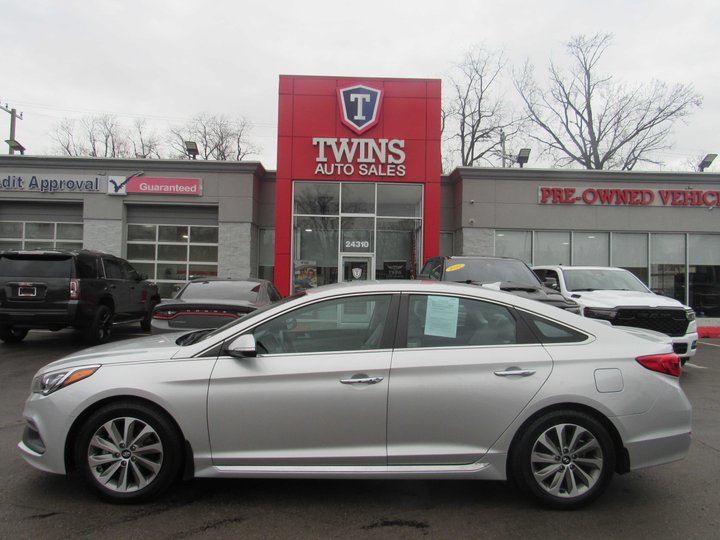 2015 HYUNDAI SONATA for sale in DETROIT