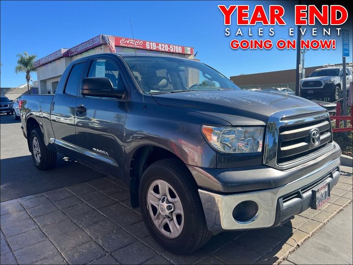GRAY, 2011 TOYOTA TUNDRA DOUBLE CAB Image 