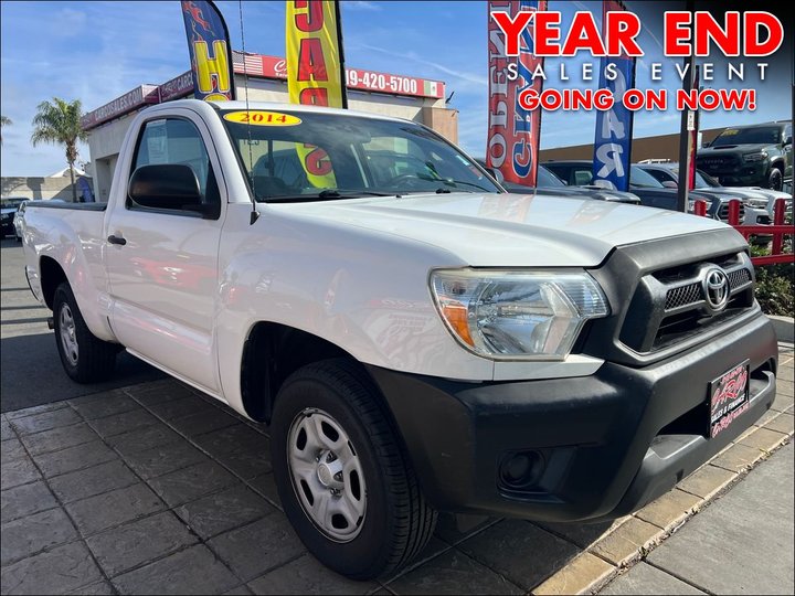WHITE, 2014 TOYOTA TACOMA REGULAR CAB Image 