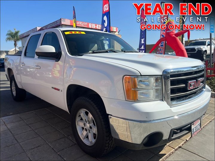 WHITE, 2007 GMC SIERRA 1500 CREW CAB Image 