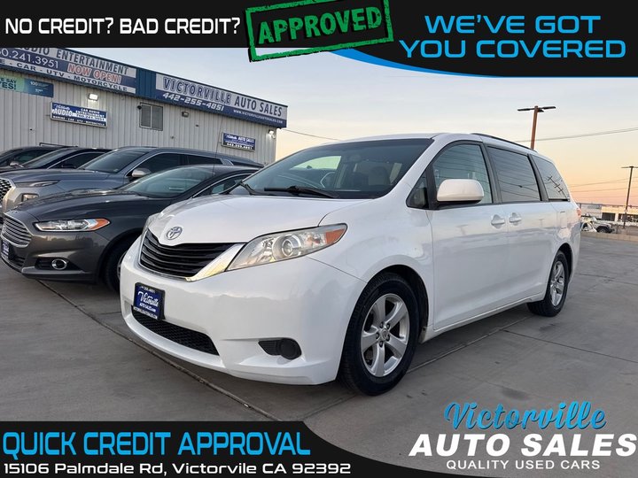 2011 TOYOTA SIENNA for sale in VICTORVILLE