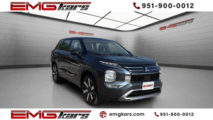 2025 MITSUBISHI OUTLANDER for sale in RIVERSIDE