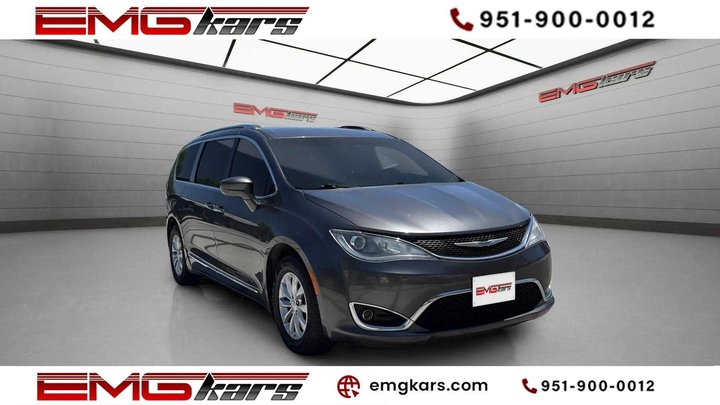 2019 CHRYSLER PACIFICA for sale in RIVERSIDE