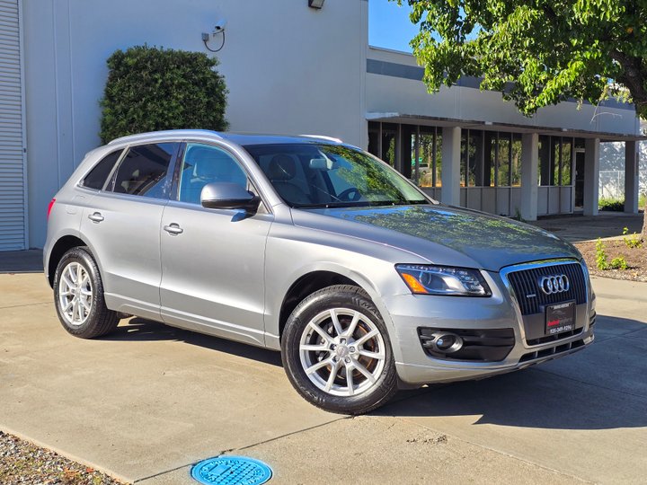 2011 AUDI Q5 for sale in CONCORD