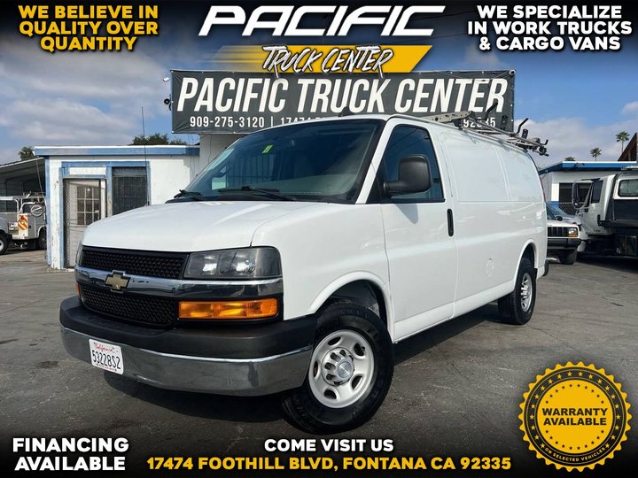 White, 2018 Chevrolet Express Image 