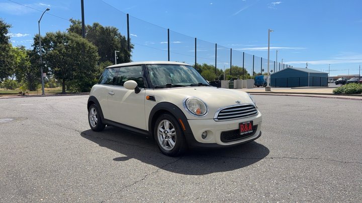 2011 MINI HARDTOP for sale in SACRAMENTO