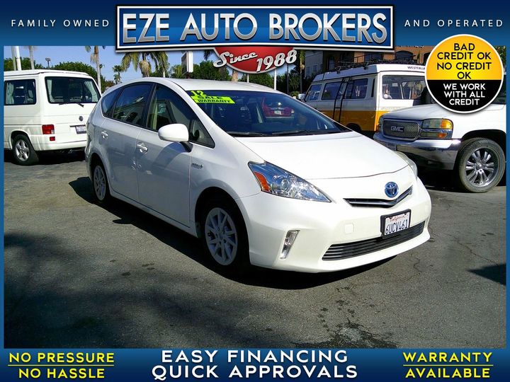 2012 Toyota Prius v Five