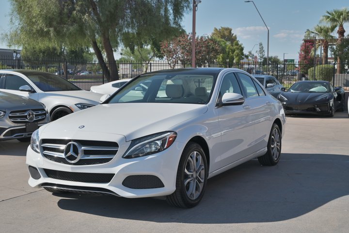 WHITE, 2016 MERCEDES-BENZ C-CLASS Image 