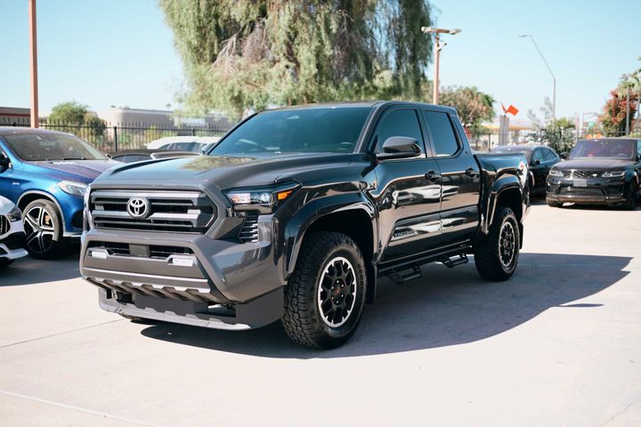 GRAY, 2025 TOYOTA TACOMA DOUBLE CAB Image 