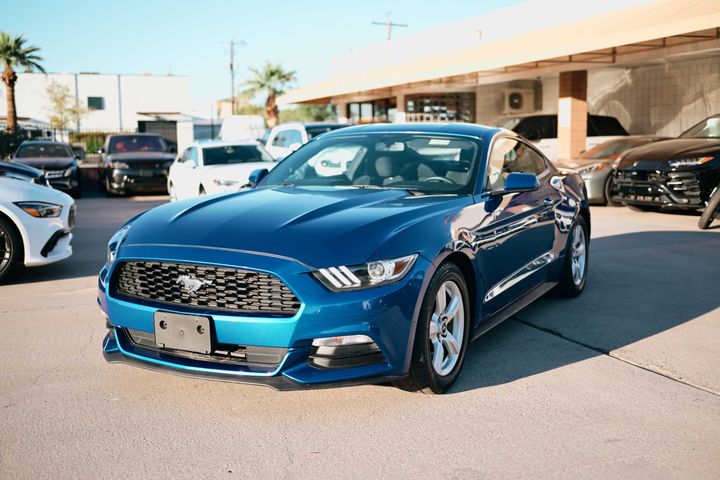 2017 FORD MUSTANG Image 