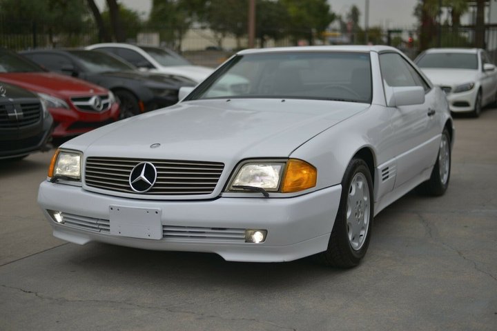 WHITE, 1991 MERCEDES-BENZ 300 SERIES Image 