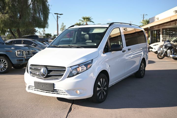 WHITE, 2023 MERCEDES-BENZ METRIS PASSENGER Image 