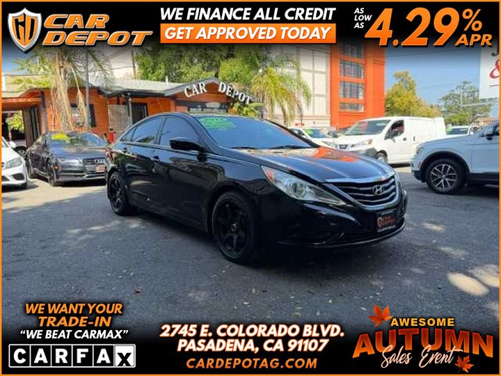 2012 HYUNDAI SONATA SUPER LOW MILES 2 OWNERS SUPER CLEAN for sale in PASADENA
