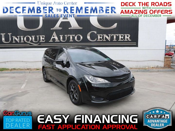 2020 Chrysler Pacifica Touring