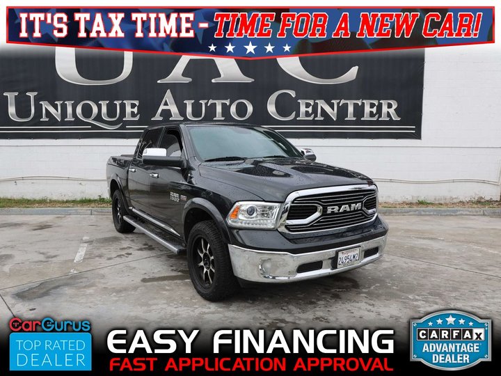 2017 RAM 1500 CREW CAB for sale in BLOOMINGTON