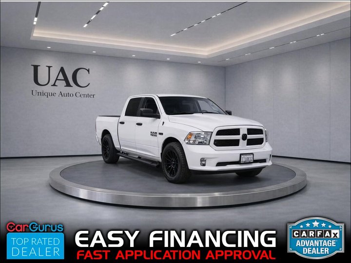 2019 RAM 1500 CLASSIC CREW CAB for sale in BLOOMINGTON