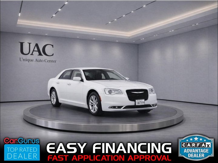 2015 CHRYSLER 300 for sale in BLOOMINGTON