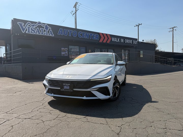 2024 HYUNDAI ELANTRA for sale in VISALIA