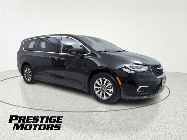 2023 CHRYSLER PACIFICA HYBRID for sale in YAKIMA