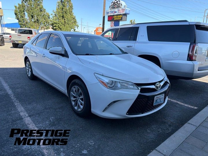 2017 TOYOTA CAMRY for sale in YAKIMA