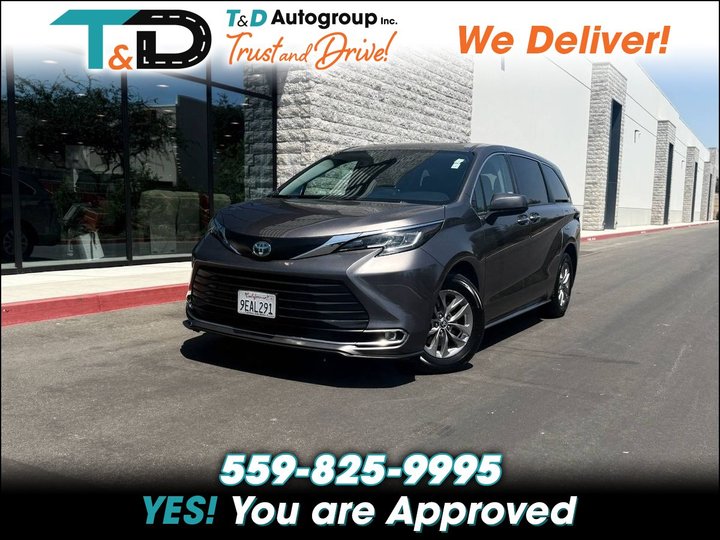 2022 TOYOTA SIENNA for sale in FRESNO