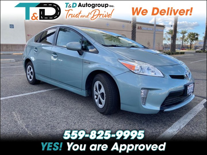2015 TOYOTA PRIUS for sale in FRESNO