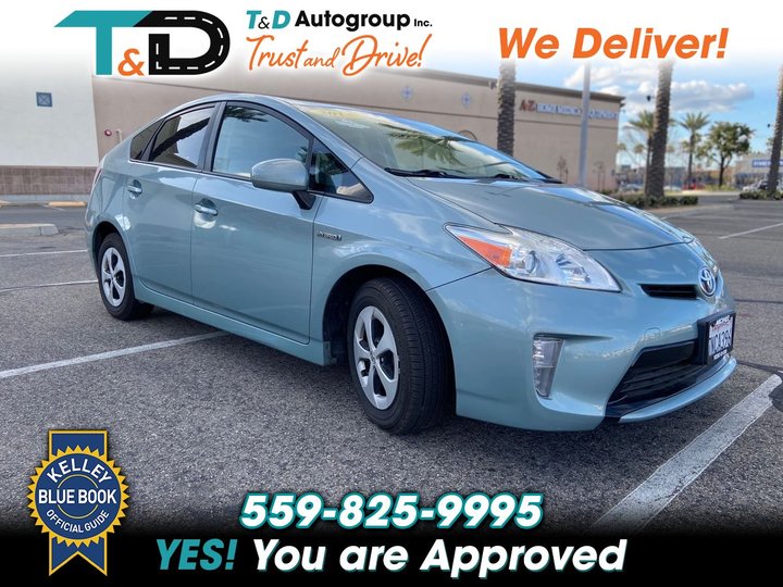 2015 TOYOTA PRIUS for sale in FRESNO