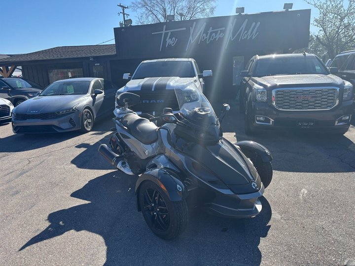 2011 CAN-AM SPYDER for sale in WASHINGTON