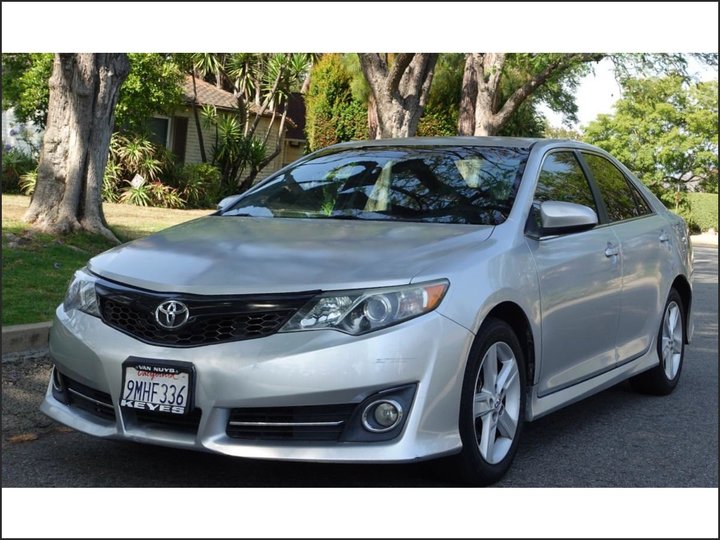 2013 TOYOTA CAMRY for sale in SHERMAN OAKS