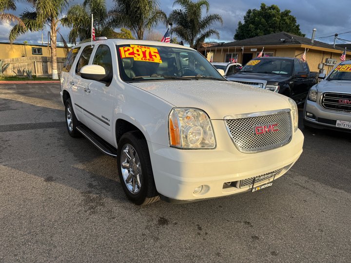2014 GMC YUKON for sale in SALINAS