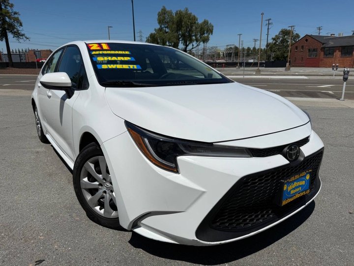 Super White, 2021 Toyota Corolla Image 