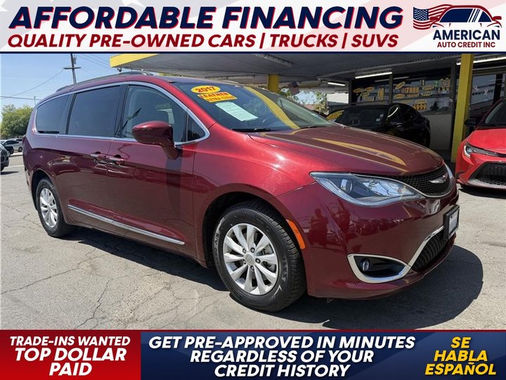 2017 CHRYSLER PACIFICA for sale in FRESNO