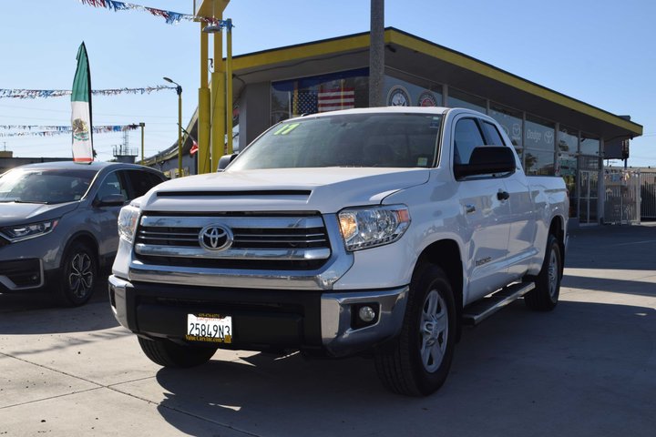 2017 TOYOTA TUNDRA DOUBLE CAB for sale in NATIONAL CITY