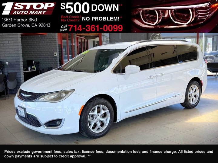 2017 CHRYSLER PACIFICA for sale in GARDEN GROVE