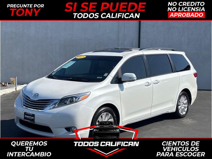 2015 TOYOTA SIENNA for sale in GARDEN GROVE