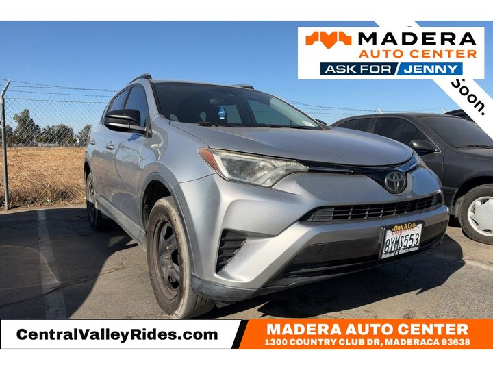 2017 TOYOTA RAV4 for sale in Chowchilla