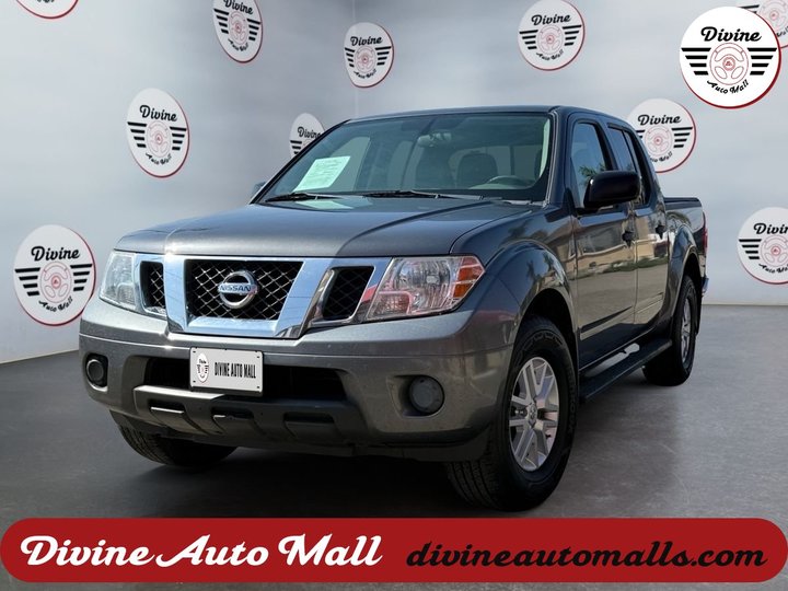 GREY, 2019 NISSAN FRONTIER CREW CAB Image 