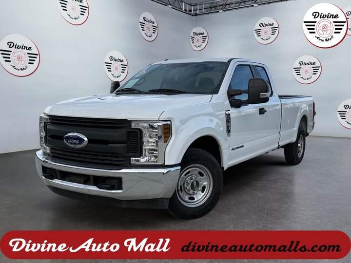 WHITE, 2019 FORD F250 SUPER DUTY SUPER CAB Image 