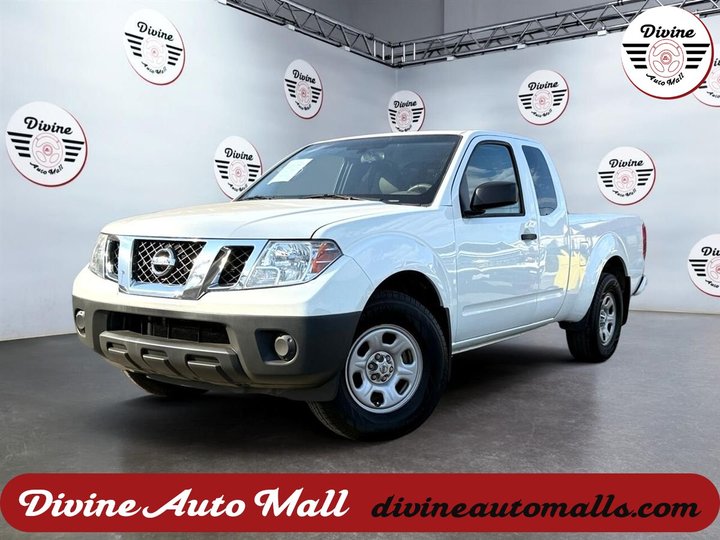 WHITE, 2020 NISSAN FRONTIER Image 