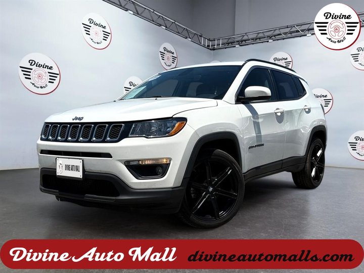 BLUE, 2018 JEEP COMPASS Image 