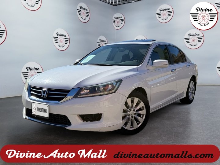 WHITE, 2015 HONDA ACCORD Image 