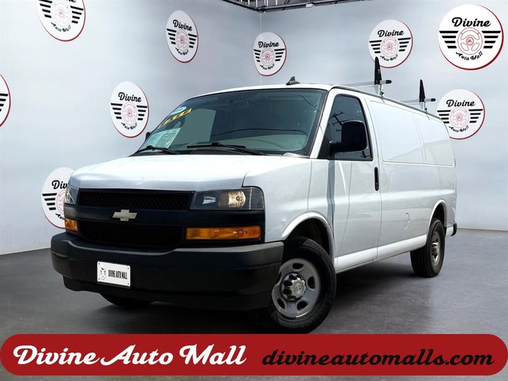SILVER, 2019 CHEVROLET EXPRESS CARGO VAN Image 