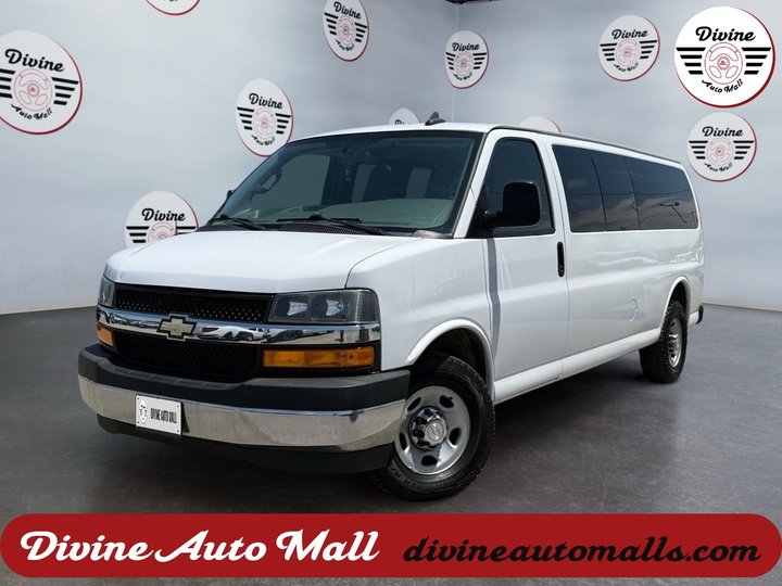 2018 CHEVROLET EXPRESS 3500 PASSENGER for sale in FONTANA