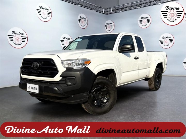 WHITE, 2019 TOYOTA TACOMA 2WD Image 