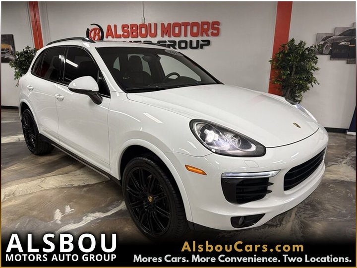2017 PORSCHE CAYENNE for sale in SANTA ANA