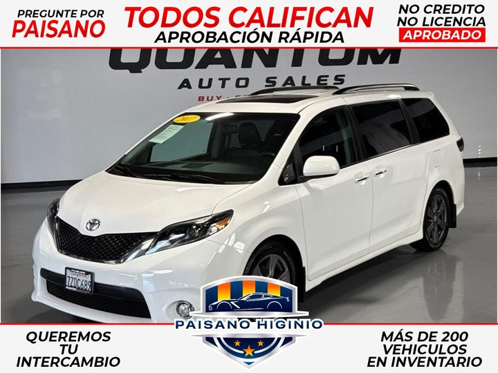 2017 TOYOTA SIENNA for sale in GARDEN GROVE